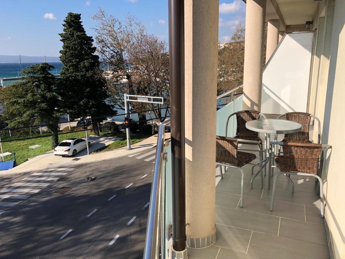 Apartmani I Sobe Ivancic1 Нови-Винодолски Экстерьер фото