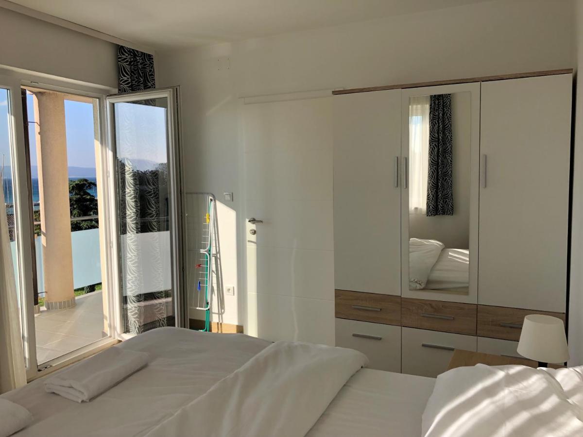 Apartmani I Sobe Ivancic1 Нови-Винодолски Экстерьер фото