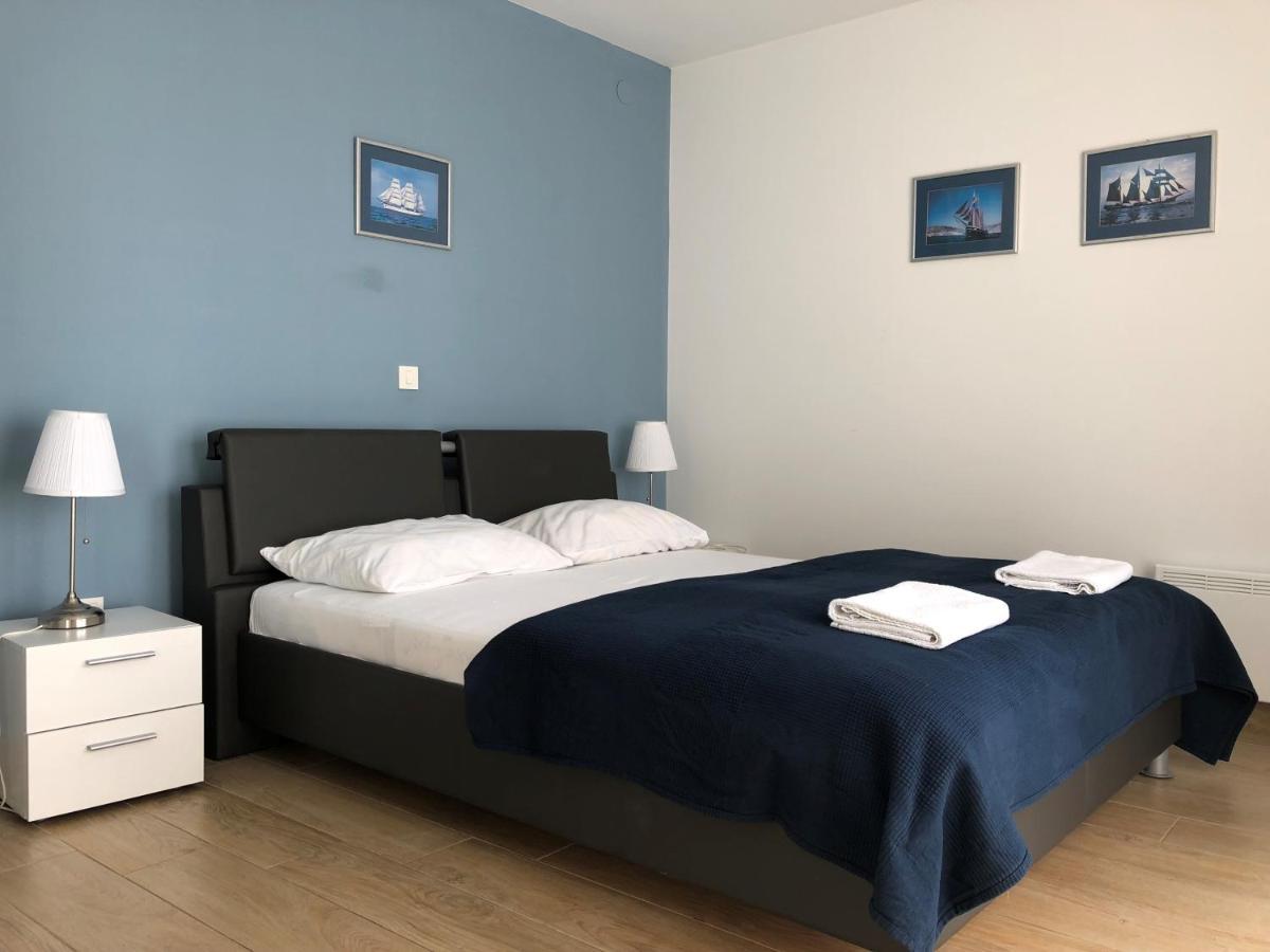 Apartmani I Sobe Ivancic1 Нови-Винодолски Экстерьер фото