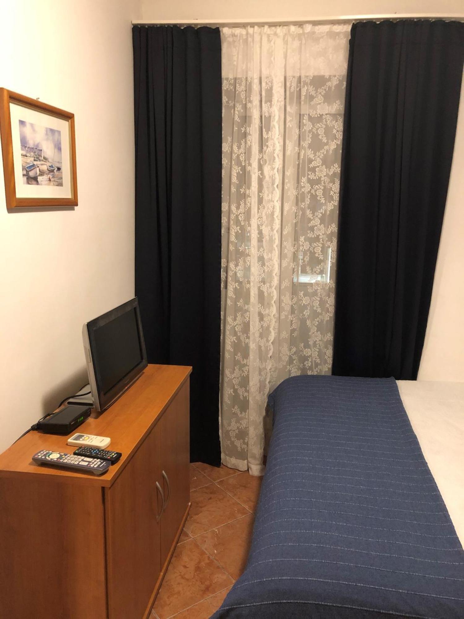 Apartmani I Sobe Ivancic1 Нови-Винодолски Экстерьер фото